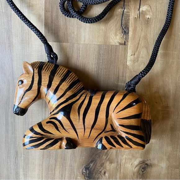 Timmy Woods Beverly Hills zebra wood novelty bag - Picture 3 of 7